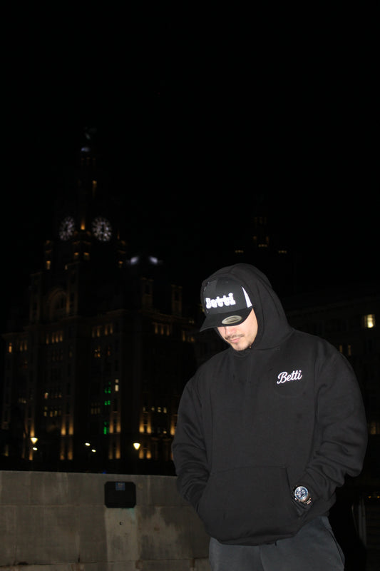 Black Heavyweight Betti Hoodie